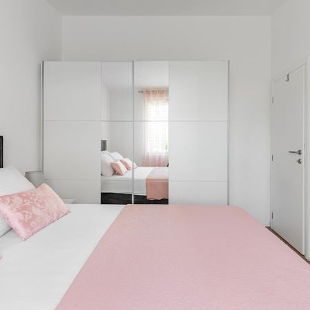 Tonina Apartment - house w free parking, terrace, garden, BBQ Split Buitenkant foto